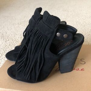 Coconuts Black Wedges